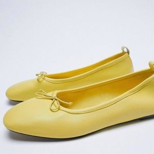 NWOT Zara leather ballet flats - yellow